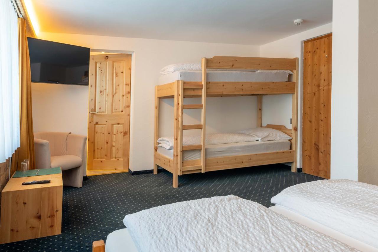 Hotel Grischuna Bivio Ngoại thất bức ảnh