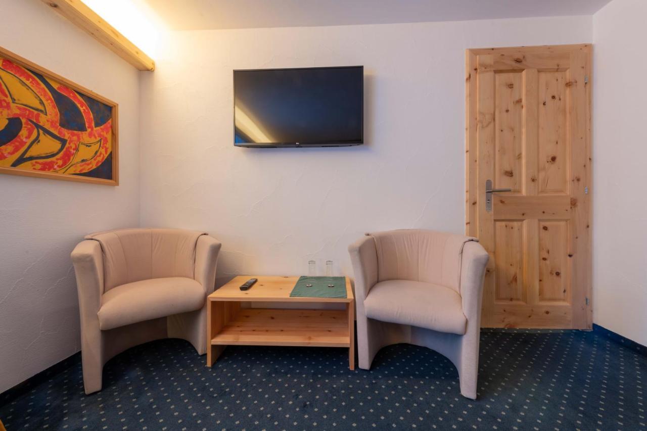 Hotel Grischuna Bivio Ngoại thất bức ảnh