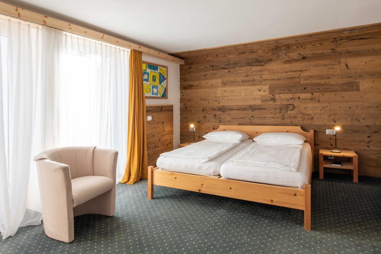 Hotel Grischuna Bivio Ngoại thất bức ảnh